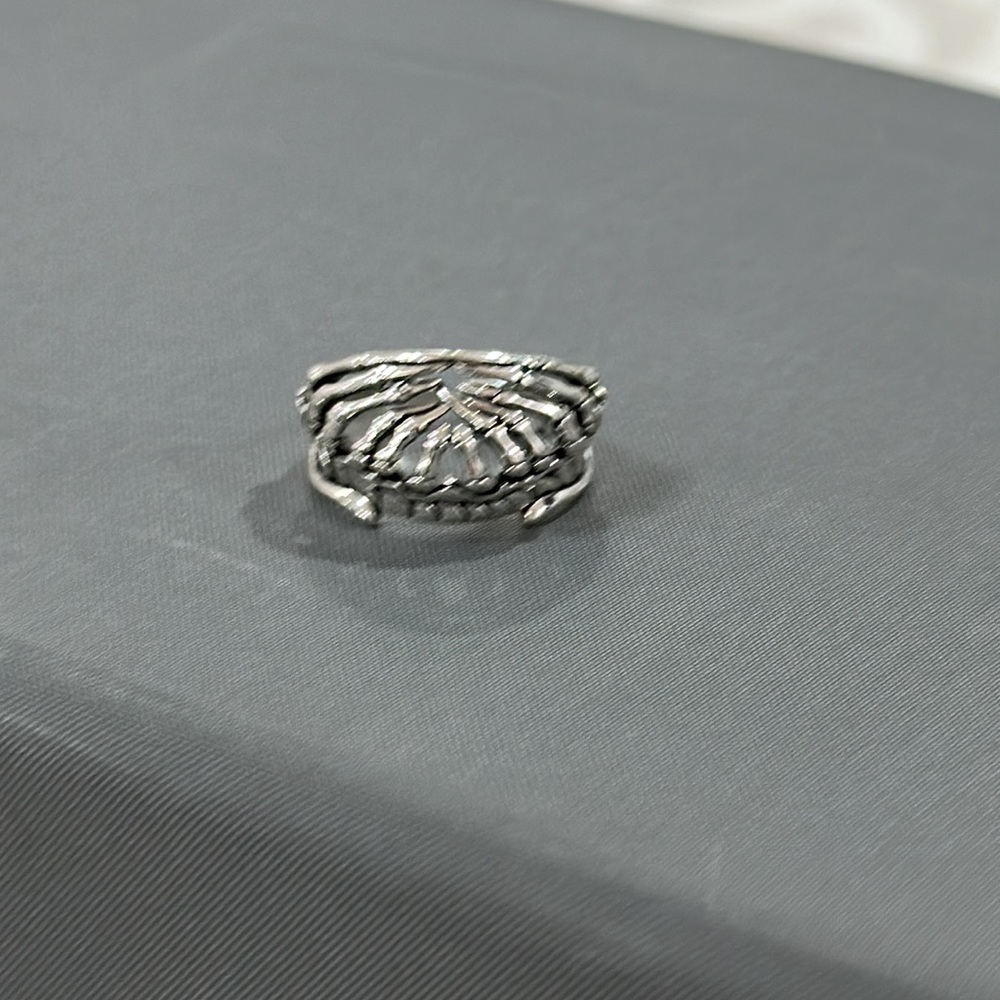 Men - Ring - Picture 2 of 11
